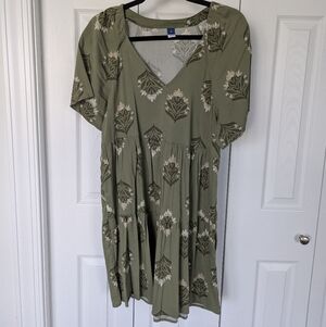 Old Navy Swing Dress Medium Green Floral